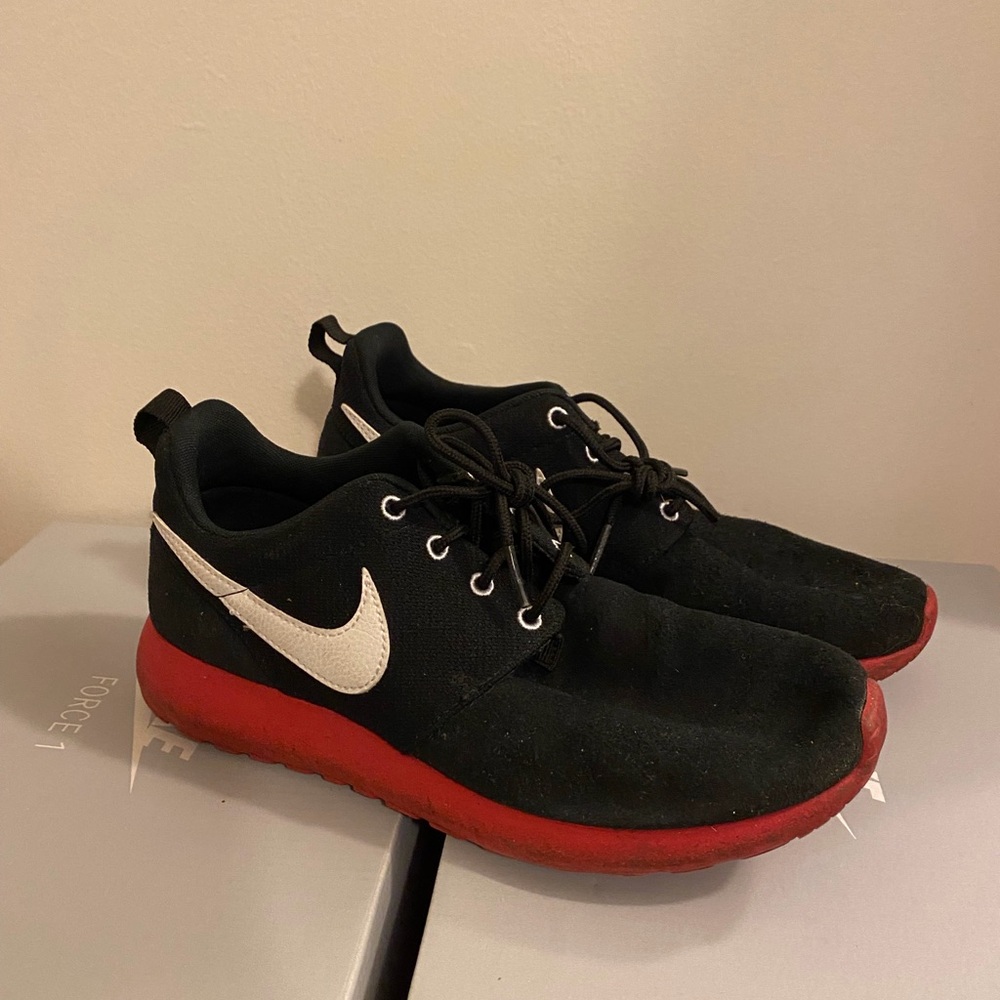 Nike Roshe Runs
